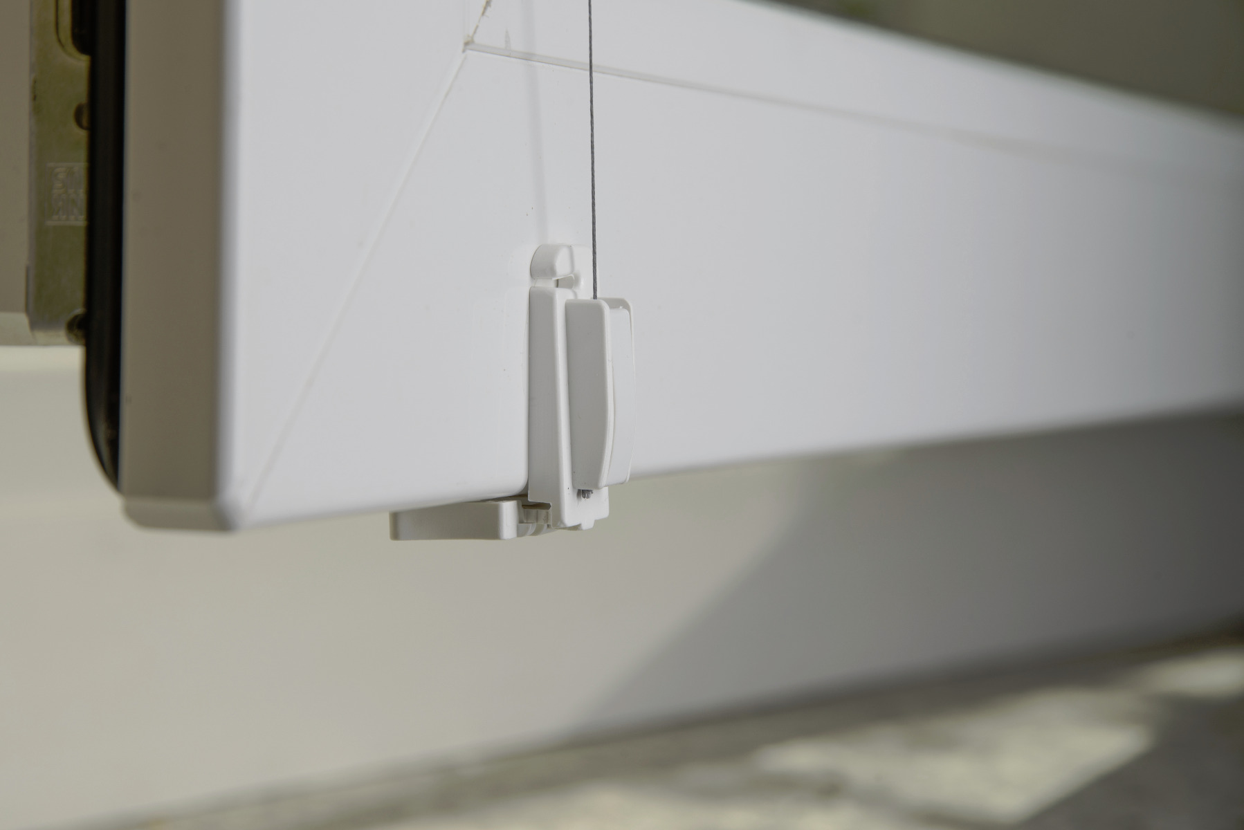 Falzträger zur Falzmontage für verspannte Plissees von K-home